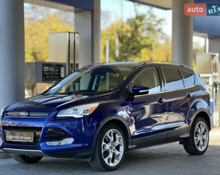 Форд Эскейп 2015 в Николаеве на Automoto.ua Синий Форд Эскейп, объемом двигателя 2 л и пробегом 155 тыс. км за 13400 $, фото 1 на Automoto.ua
