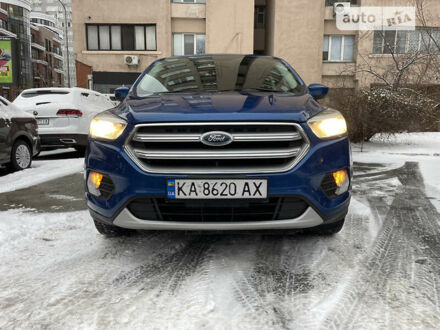 Форд Эскейп 2016 в Киеве на Automoto.ua Синий Форд Эскейп, объемом двигателя 2 л и пробегом 159 тыс. км за 12500 $, фото 1 на Automoto.ua