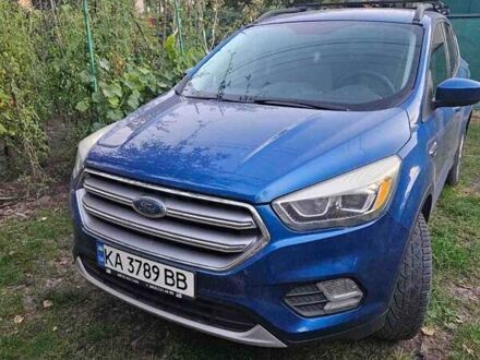 Форд Эскейп 2016 в Киеве на Automoto.ua Синий Форд Эскейп, объемом двигателя 1.5 л и пробегом 172 тыс. км за 12900 $, фото 1 на Automoto.ua