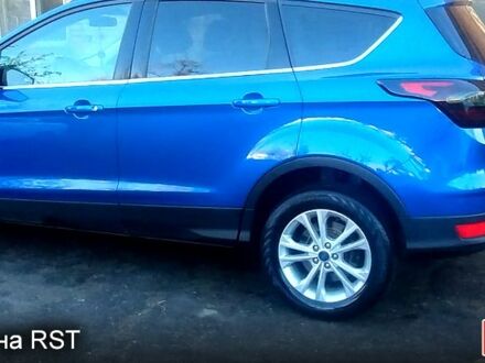 Форд Ескейп 2016 у Полтаві на Automoto.ua Синій Форд Ескейп, об'ємом двигуна 2 л та пробігом 163 тис. км за 13500 $, фото 1 на Automoto.ua