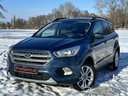 Форд Эскейп 2017 в Сумах на Automoto.ua Синий Форд Эскейп, объемом двигателя 1.5 л и пробегом 97 тыс. км за 14400 $, фото 1 на Automoto.ua
