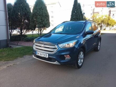 Синій Форд Ескейп, об'ємом двигуна 1.5 л та пробігом 200 тис. км за 11200 $, фото 1 на Automoto.ua