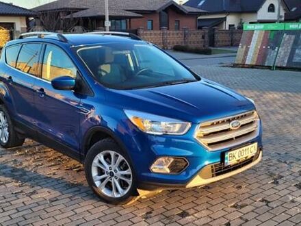 Синій Форд Ескейп, об'ємом двигуна 1.5 л та пробігом 100 тис. км за 12700 $, фото 1 на Automoto.ua