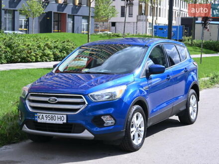 Форд Эскейп 2017 в Киеве на Automoto.ua Синий Форд Эскейп, объемом двигателя 1.5 л и пробегом 88 тыс. км за 13200 $, фото 1 на Automoto.ua