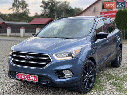 Форд Эскейп 2018 в Вижнице на Automoto.ua Синий Форд Эскейп, объемом двигателя 1.5 л и пробегом 139 тыс. км за 11999 $, фото 1 на Automoto.ua