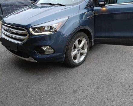 Синій Форд Ескейп, об'ємом двигуна 2 л та пробігом 80 тис. км за 10200 $, фото 1 на Automoto.ua