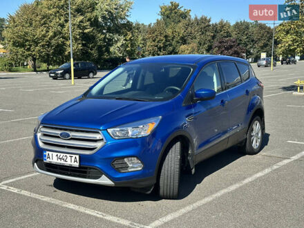 Форд Эскейп 2018 в Киеве на Automoto.ua Синий Форд Эскейп, объемом двигателя 1.5 л и пробегом 138 тыс. км за 14200 $, фото 1 на Automoto.ua