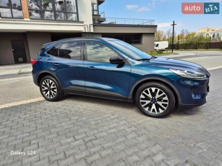 Синий Форд Эскейп, объемом двигателя 2.5 л и пробегом 88 тыс. км за 19200 $, фото 1 на Automoto.ua