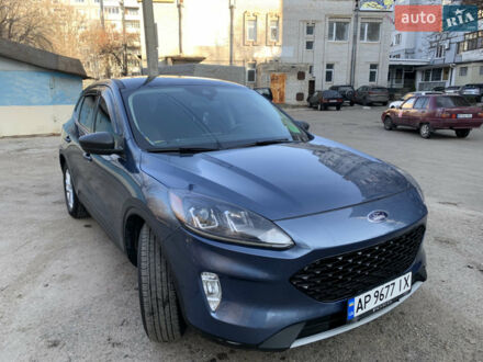 Синий Форд Эскейп, объемом двигателя 1.5 л и пробегом 30 тыс. км за 16000 $, фото 1 на Automoto.ua