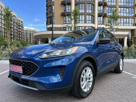 Синій Форд Ескейп, об'ємом двигуна 1.5 л та пробігом 44 тис. км за 15509 $, фото 1 на Automoto.ua