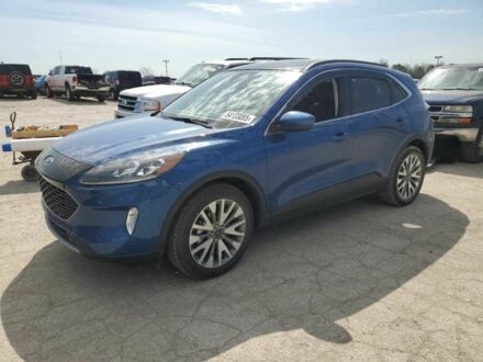 Форд Ескейп 2022 у Києві на Automoto.ua Синій Форд Ескейп, об'ємом двигуна 2 л та пробігом 25 тис. км за 4200 $, фото 1 на Automoto.ua