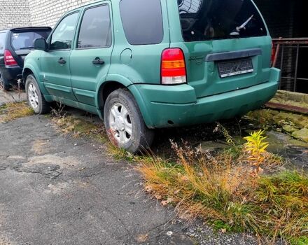 Зеленый Форд Эскейп, объемом двигателя 3 л и пробегом 300 тыс. км за 2300 $, фото 2 на Automoto.ua