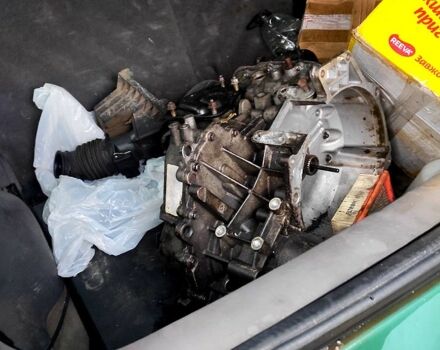 Зеленый Форд Эскейп, объемом двигателя 3 л и пробегом 300 тыс. км за 2300 $, фото 7 на Automoto.ua