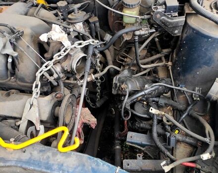 Зеленый Форд Эскейп, объемом двигателя 3 л и пробегом 300 тыс. км за 2300 $, фото 4 на Automoto.ua