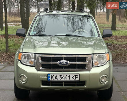 Зелений Форд Ескейп, об'ємом двигуна 2.49 л та пробігом 209 тис. км за 10999 $, фото 2 на Automoto.ua
