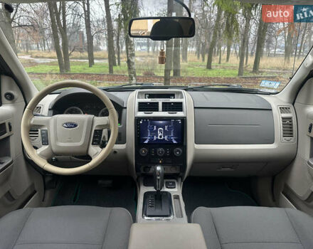 Зелений Форд Ескейп, об'ємом двигуна 2.49 л та пробігом 209 тис. км за 10999 $, фото 26 на Automoto.ua