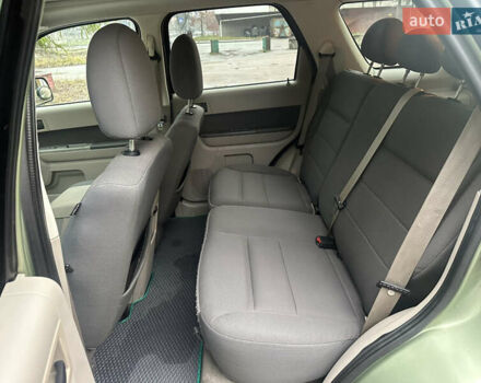 Зелений Форд Ескейп, об'ємом двигуна 2.49 л та пробігом 209 тис. км за 10999 $, фото 18 на Automoto.ua