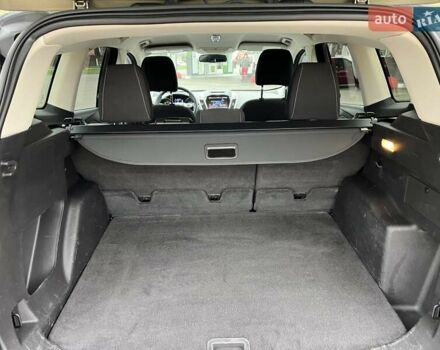 Зелений Форд Ескейп, об'ємом двигуна 1.6 л та пробігом 229 тис. км за 8999 $, фото 8 на Automoto.ua