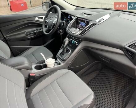 Зелений Форд Ескейп, об'ємом двигуна 1.6 л та пробігом 229 тис. км за 8999 $, фото 11 на Automoto.ua