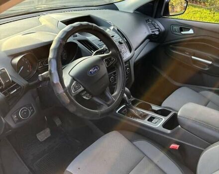 Зеленый Форд Эскейп, объемом двигателя 1.5 л и пробегом 260 тыс. км за 11500 $, фото 3 на Automoto.ua