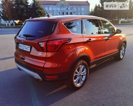 Оранжевый Форд Эскейп, объемом двигателя 1.5 л и пробегом 110 тыс. км за 13500 $, фото 6 на Automoto.ua