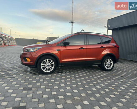 Форд Эскейп 2019 в Полтаве на Automoto.ua Оранжевый Форд Эскейп, объемом двигателя 2.49 л и пробегом 114 тыс. км за 15000 $, фото 4 на Automoto.ua