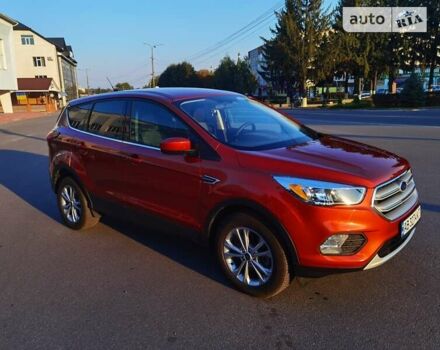 Оранжевый Форд Эскейп, объемом двигателя 1.5 л и пробегом 110 тыс. км за 13500 $, фото 1 на Automoto.ua