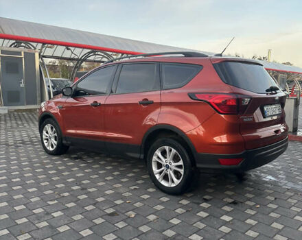 Форд Эскейп 2019 в Полтаве на Automoto.ua Оранжевый Форд Эскейп, объемом двигателя 2.49 л и пробегом 114 тыс. км за 15000 $, фото 8 на Automoto.ua