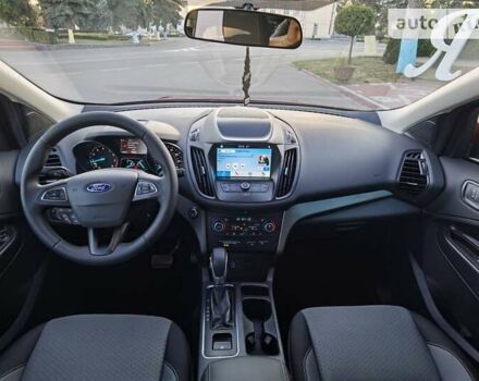 Оранжевый Форд Эскейп, объемом двигателя 1.5 л и пробегом 110 тыс. км за 13500 $, фото 27 на Automoto.ua