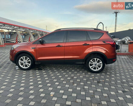 Форд Эскейп 2019 в Полтаве на Automoto.ua Оранжевый Форд Эскейп, объемом двигателя 2.49 л и пробегом 114 тыс. км за 15000 $, фото 9 на Automoto.ua