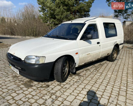 Белый Форд Escort Express, объемом двигателя 1.75 л и пробегом 300 тыс. км за 699 $, фото 4 на Automoto.ua