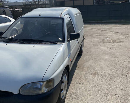 Белый Форд Escort Express, объемом двигателя 2.3 л и пробегом 84 тыс. км за 3000 $, фото 9 на Automoto.ua