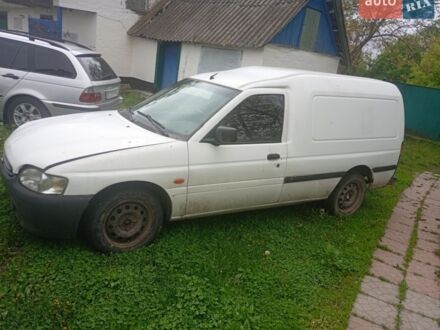 Білий Форд Escort Express, об'ємом двигуна 2 л та пробігом 300 тис. км за 1826 $, фото 1 на Automoto.ua