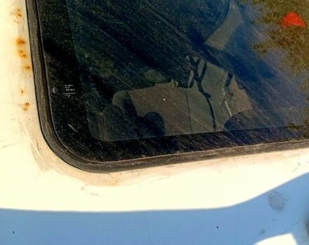 Белый Форд Эскорт, объемом двигателя 1.4 л и пробегом 0 тыс. км за 550 $, фото 8 на Automoto.ua