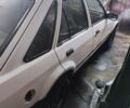 Белый Форд Эскорт, объемом двигателя 1.6 л и пробегом 150 тыс. км за 750 $, фото 1 на Automoto.ua