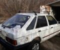 Белый Форд Эскорт, объемом двигателя 1.4 л и пробегом 400 тыс. км за 591 $, фото 2 на Automoto.ua