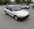 Білий Форд Ескорт, об'ємом двигуна 1.3 л та пробігом 250 тис. км за 501 $, фото 1 на Automoto.ua