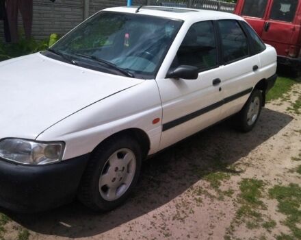 Білий Форд Ескорт, об'ємом двигуна 0 л та пробігом 1000 тис. км за 1100 $, фото 3 на Automoto.ua