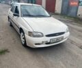 Білий Форд Ескорт, об'ємом двигуна 1.6 л та пробігом 263 тис. км за 1100 $, фото 1 на Automoto.ua
