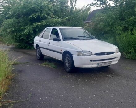 Белый Форд Эскорт, объемом двигателя 0 л и пробегом 1 тыс. км за 650 $, фото 1 на Automoto.ua