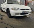Белый Форд Эскорт, объемом двигателя 1.6 л и пробегом 375 тыс. км за 137000 $, фото 2 на Automoto.ua