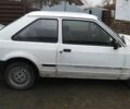 Белый Форд Эскорт, объемом двигателя 1.6 л и пробегом 300 тыс. км за 343 $, фото 6 на Automoto.ua