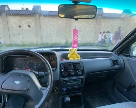Білий Форд Ескорт, об'ємом двигуна 0 л та пробігом 200 тис. км за 485 $, фото 2 на Automoto.ua