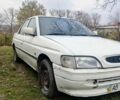 Белый Форд Эскорт, объемом двигателя 6 л и пробегом 8 тыс. км за 550 $, фото 4 на Automoto.ua