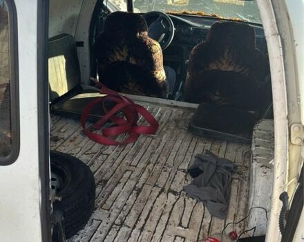 Белый Форд Эскорт, объемом двигателя 1.3 л и пробегом 150 тыс. км за 300 $, фото 5 на Automoto.ua