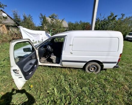 Белый Форд Эскорт, объемом двигателя 1.8 л и пробегом 3 тыс. км за 1635 $, фото 2 на Automoto.ua