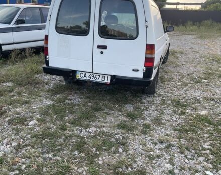 Белый Форд Эскорт, объемом двигателя 1.8 л и пробегом 117 тыс. км за 1300 $, фото 4 на Automoto.ua
