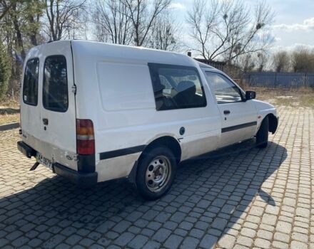 Білий Форд Ескорт, об'ємом двигуна 1.8 л та пробігом 300 тис. км за 699 $, фото 2 на Automoto.ua