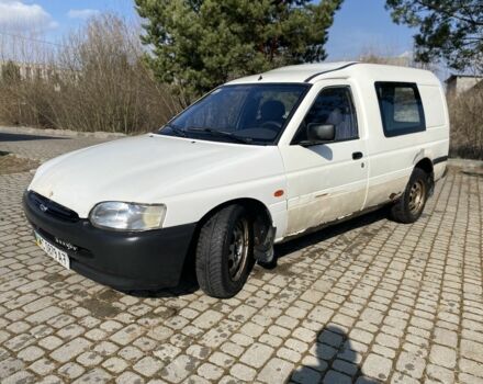 Білий Форд Ескорт, об'ємом двигуна 1.8 л та пробігом 300 тис. км за 699 $, фото 7 на Automoto.ua