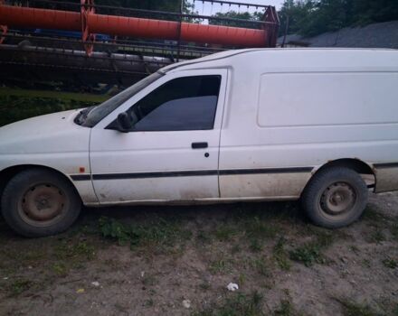 Белый Форд Эскорт, объемом двигателя 1 л и пробегом 2 тыс. км за 700 $, фото 1 на Automoto.ua